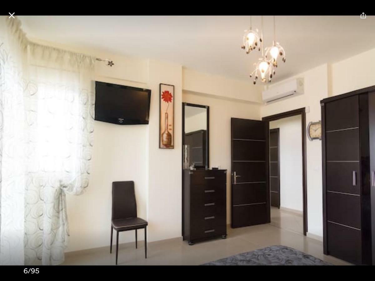 Artisti Elena Apartment Paralía Екстериор снимка