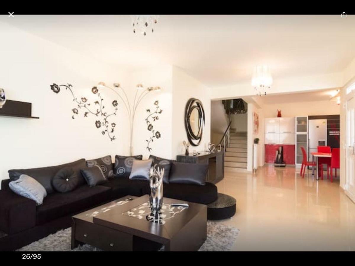 Artisti Elena Apartment Paralía Екстериор снимка