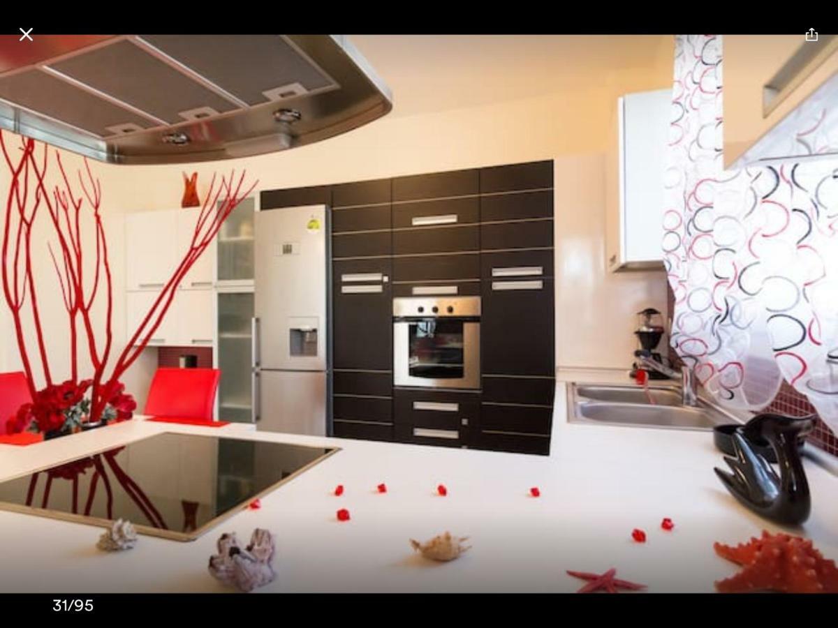 Artisti Elena Apartment Paralía Екстериор снимка